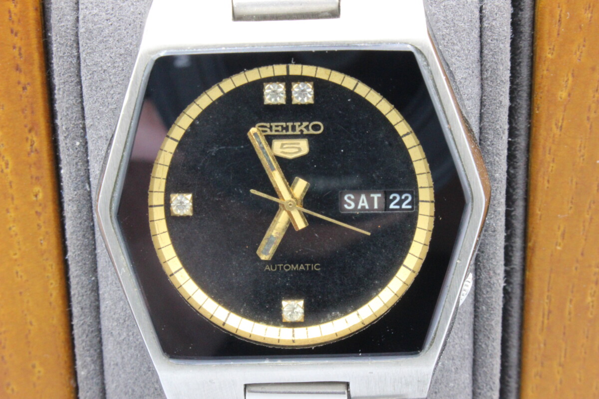 Vintage Seiko 5 Midnight Black Automatic Day Date Watch 6309 5100